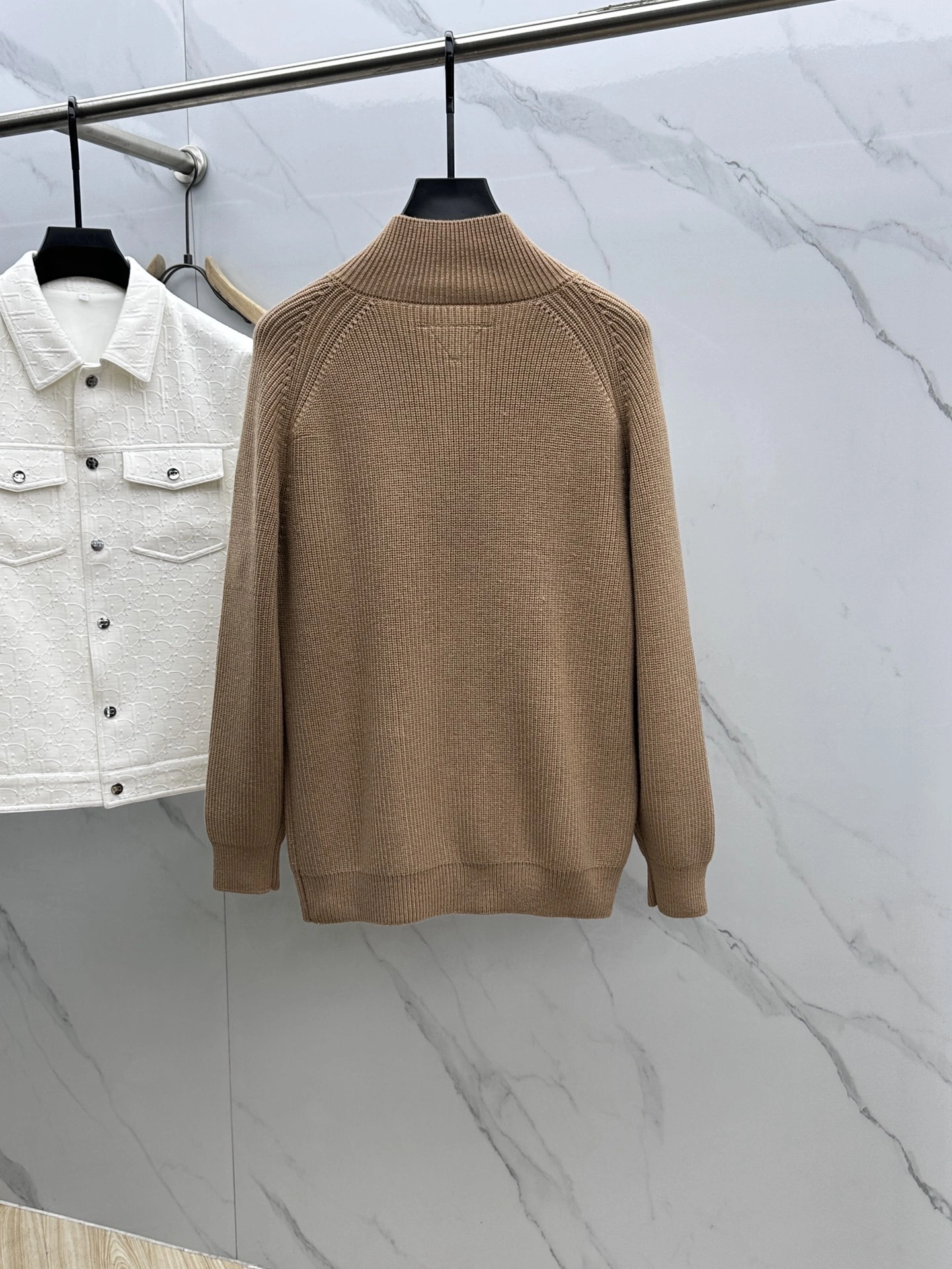 wg.luxury- Pr141 wool item:D-F443J2517